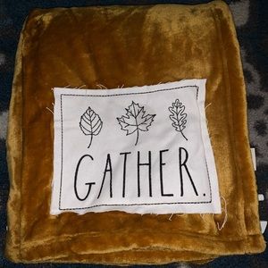 Rae Dunn “Gather” Plush throw